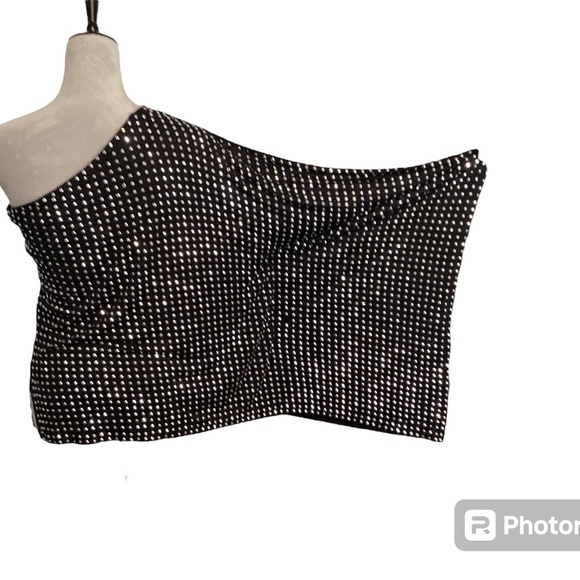 MICHAEL Michael Kors Black and White One-Shoulder Tunic - Picture 4 of 9